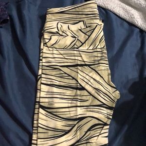 Lularoe one size leggings